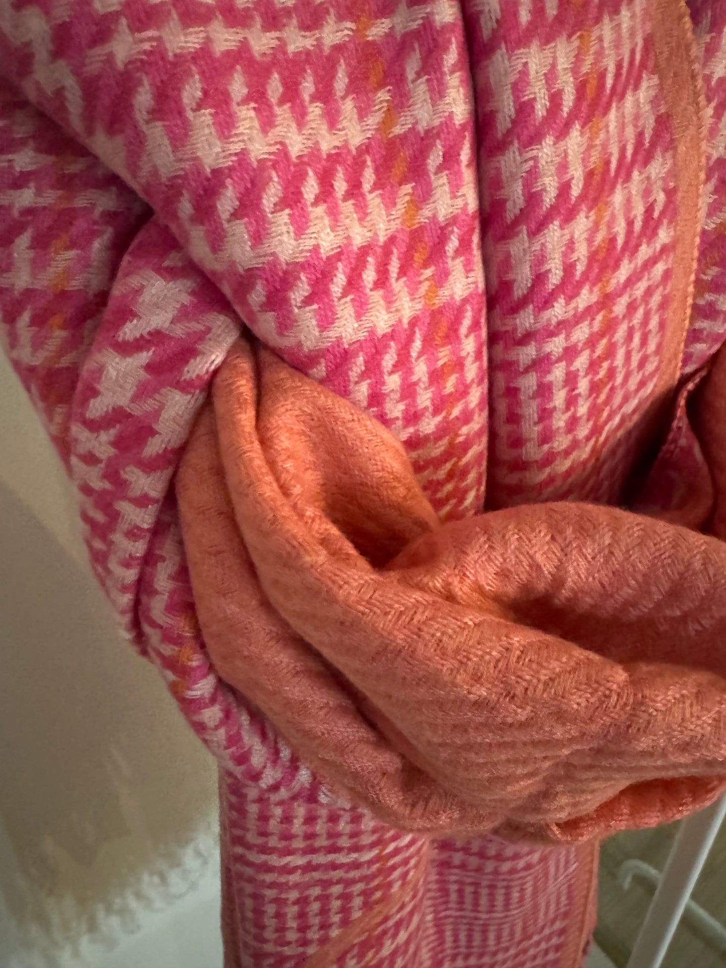 Schal Pink Orange Creme