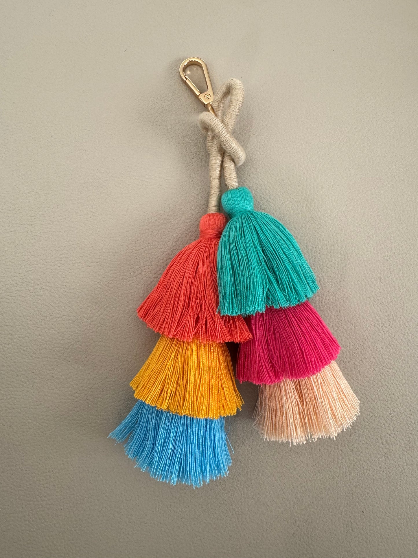 Schlüsselanhänger Pompon Bunt