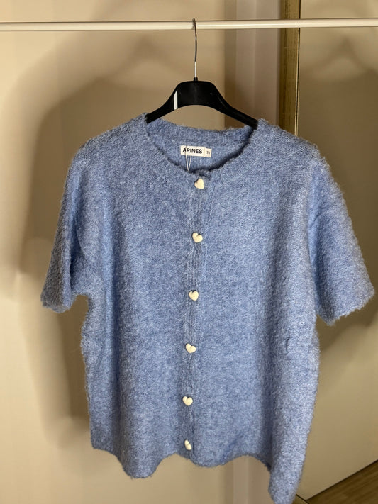 Cardigan mit herzförmigen Knöpfen - blau