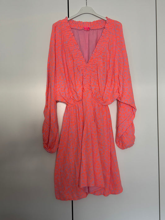 Musselin Kleid Leo Neon Orange mit langen Ärmeln